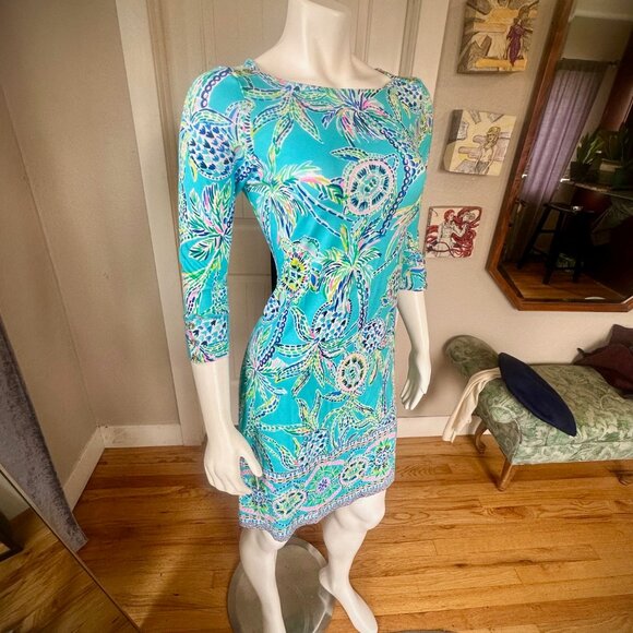 Unique Lilly Pulitzer UPF 50+ Sophie Bermuda Blue Turtle Dress - Picture 1 of 11